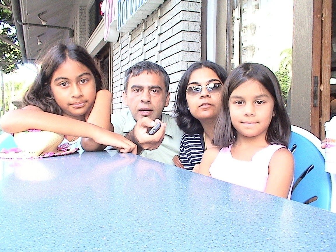 Veda & Family — photo 1