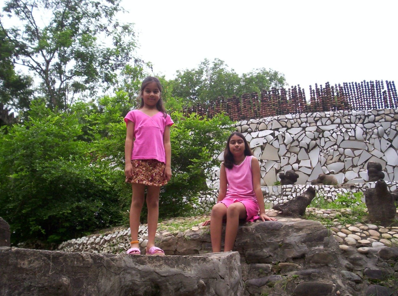 Veda & Her Big Sister, Ria — photo 9